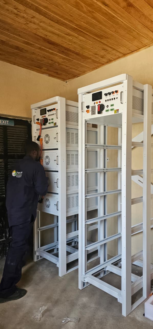 11.07kWp Commercial Hybrid Solar System – 20kWh Lithium Battery