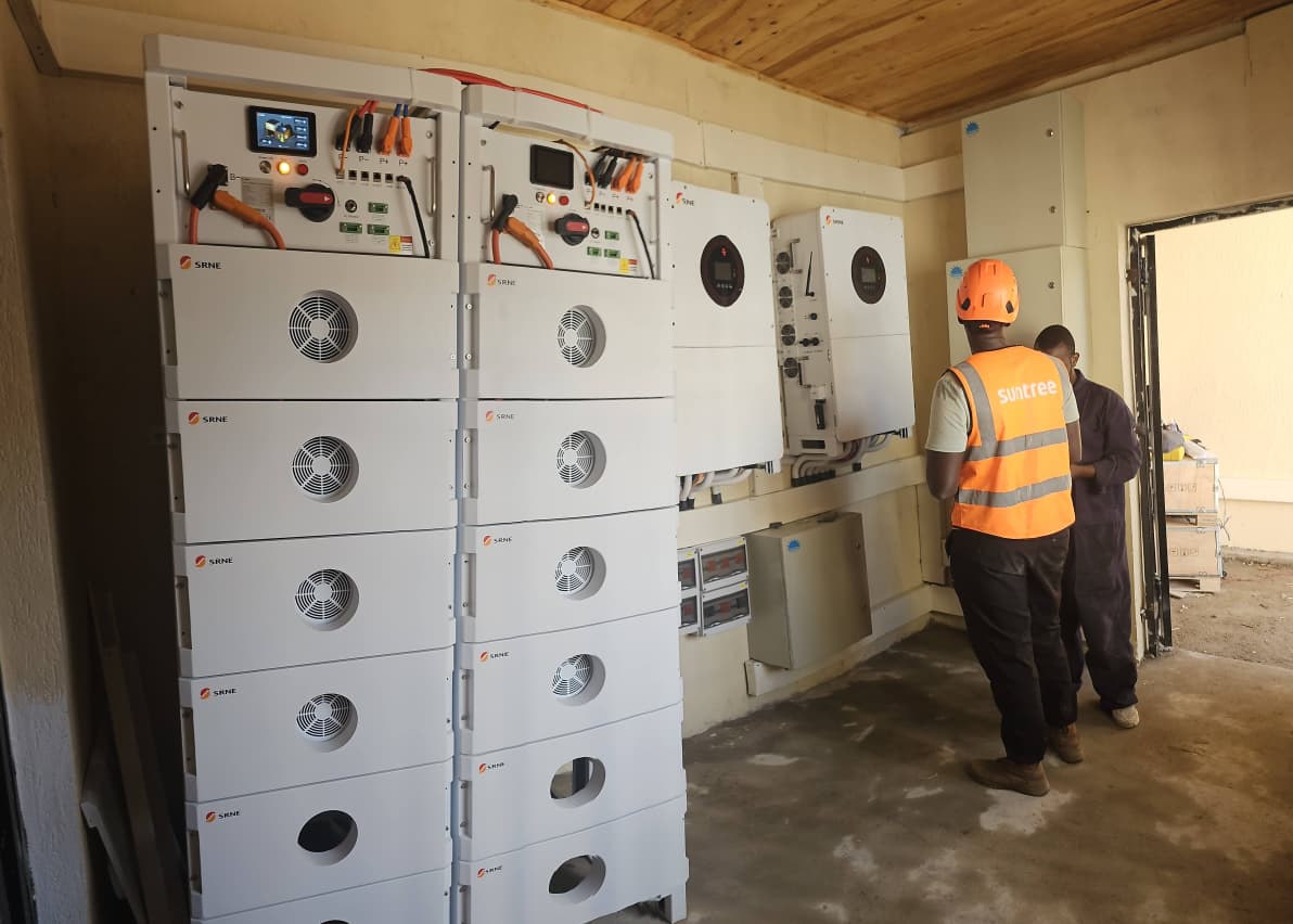 620W solar panels installed on the roof of a hotel in Nanyuki, Kenya.